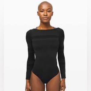 Lululemon Gleam and Glow Bodysuit Black - size 6
